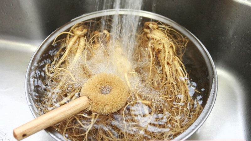 Cách rửa sâm tươi đúng chuẩn không mất dưỡng chất