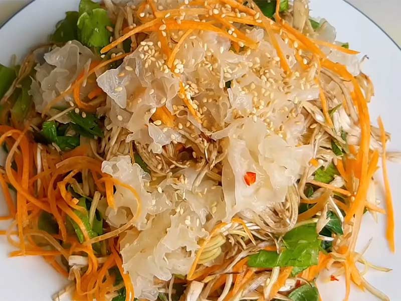 Salad nấm tuyết kiểu chay